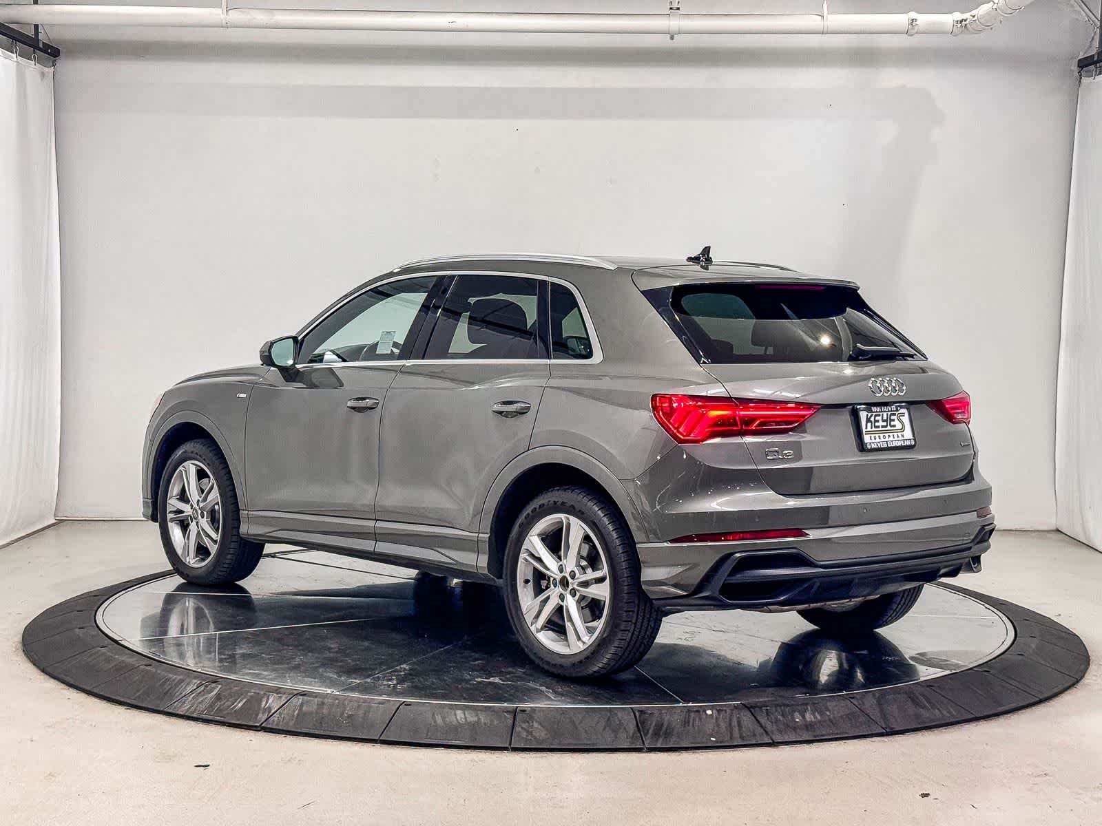 Thumbnail: 2019 Audi Q3 - 2