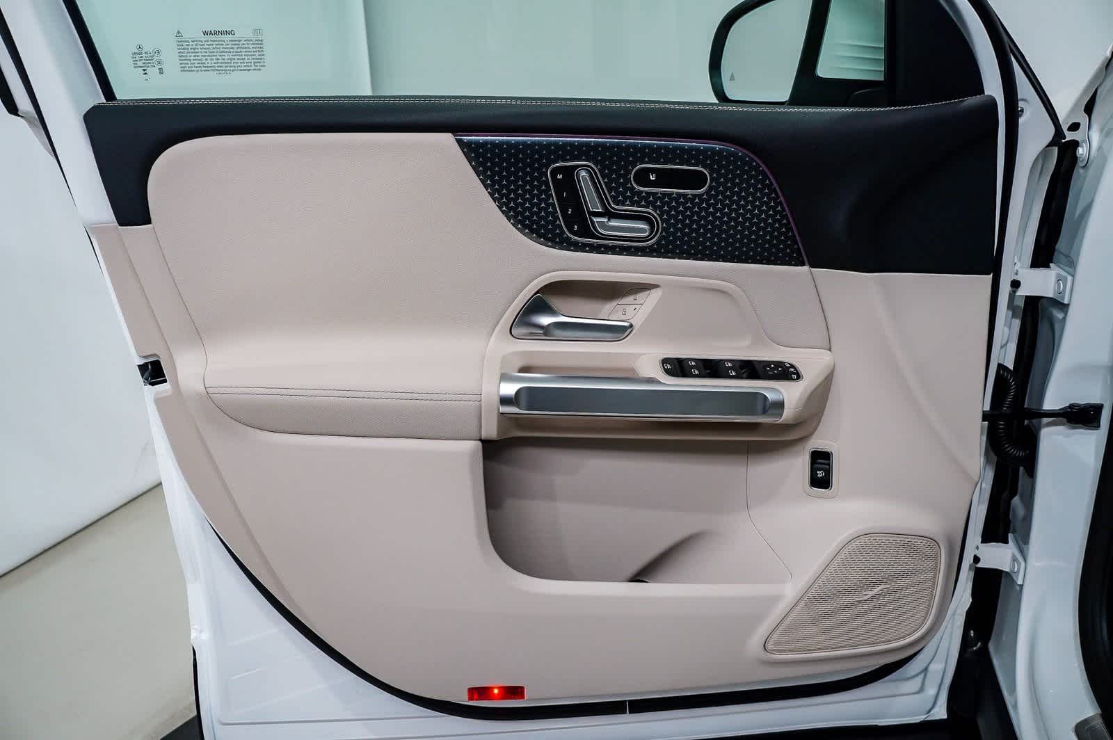 2024 Mercedes-Benz EQB 300 21