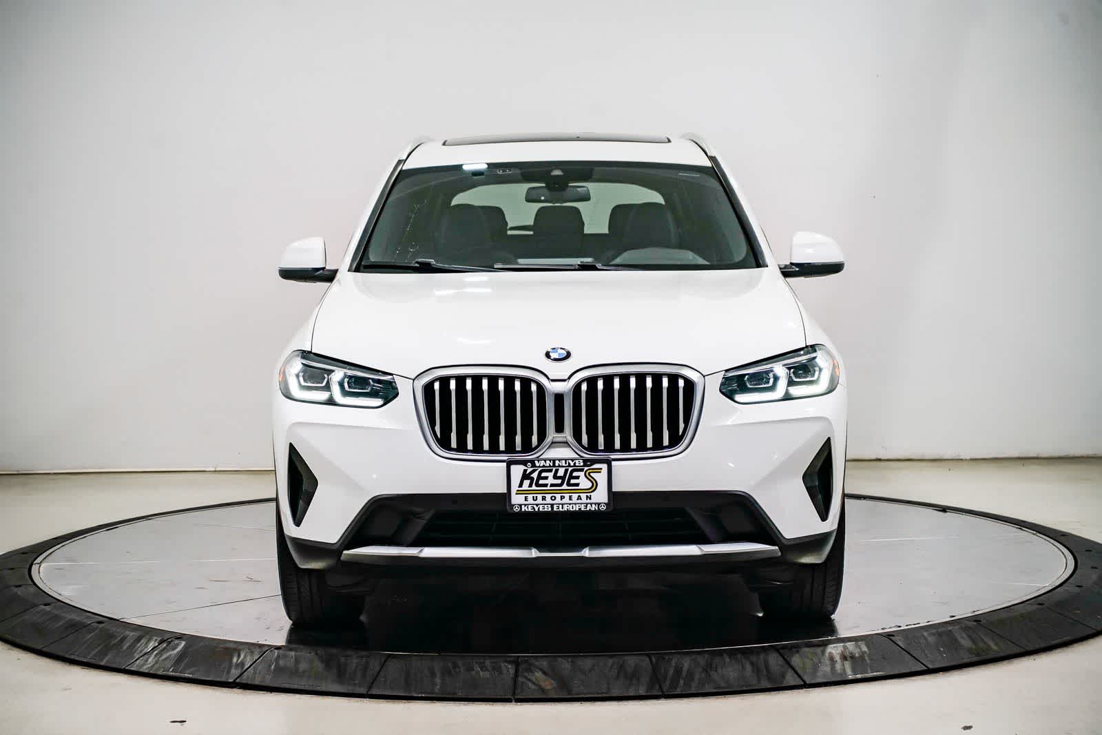 Thumbnail: 2022 BMW X3 - 6