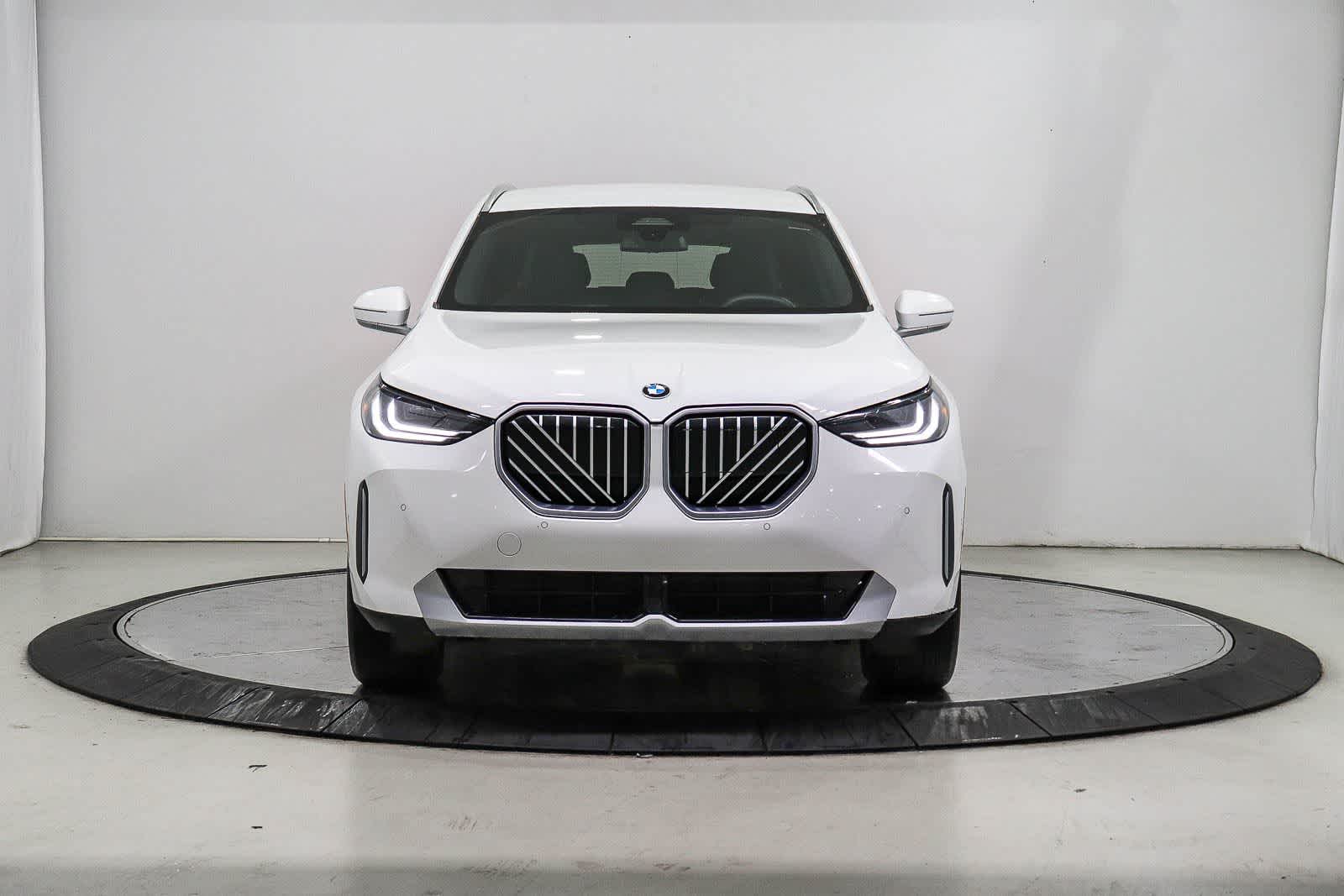 Thumbnail: 2026 BMW X3 - 6