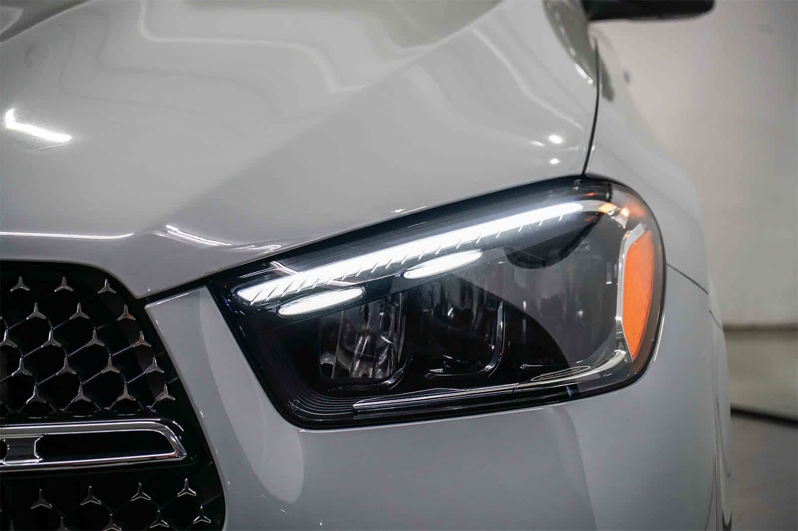 Thumbnail: 2026 Mercedes-Benz GLE - 7