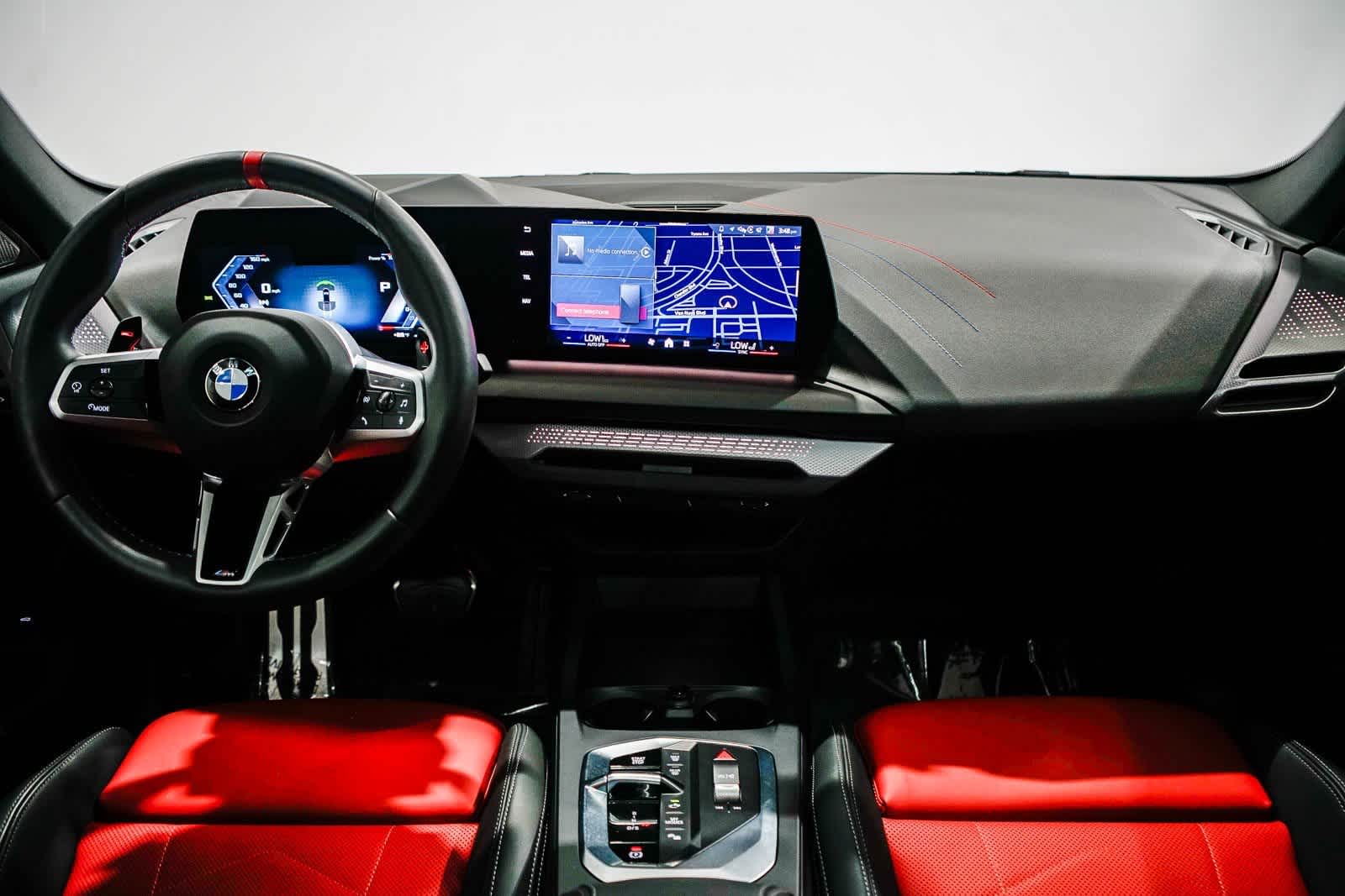 Thumbnail: 2025 BMW 2 Series - 12