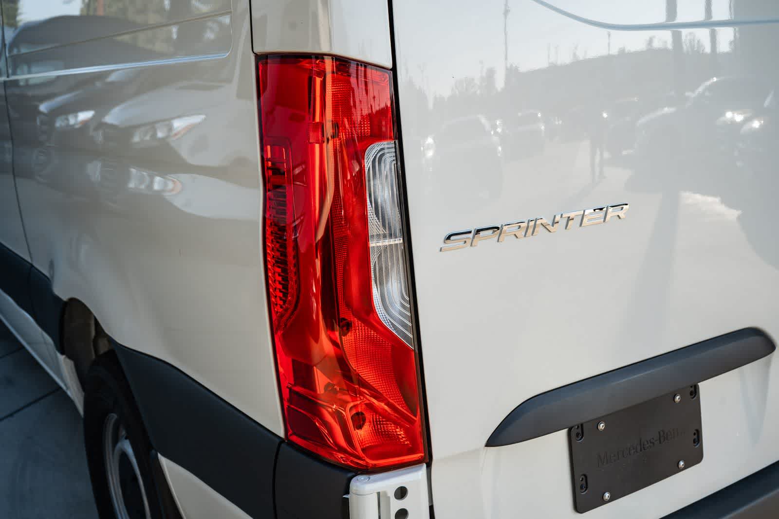 Thumbnail: 2026 Mercedes-Benz Sprinter - 7