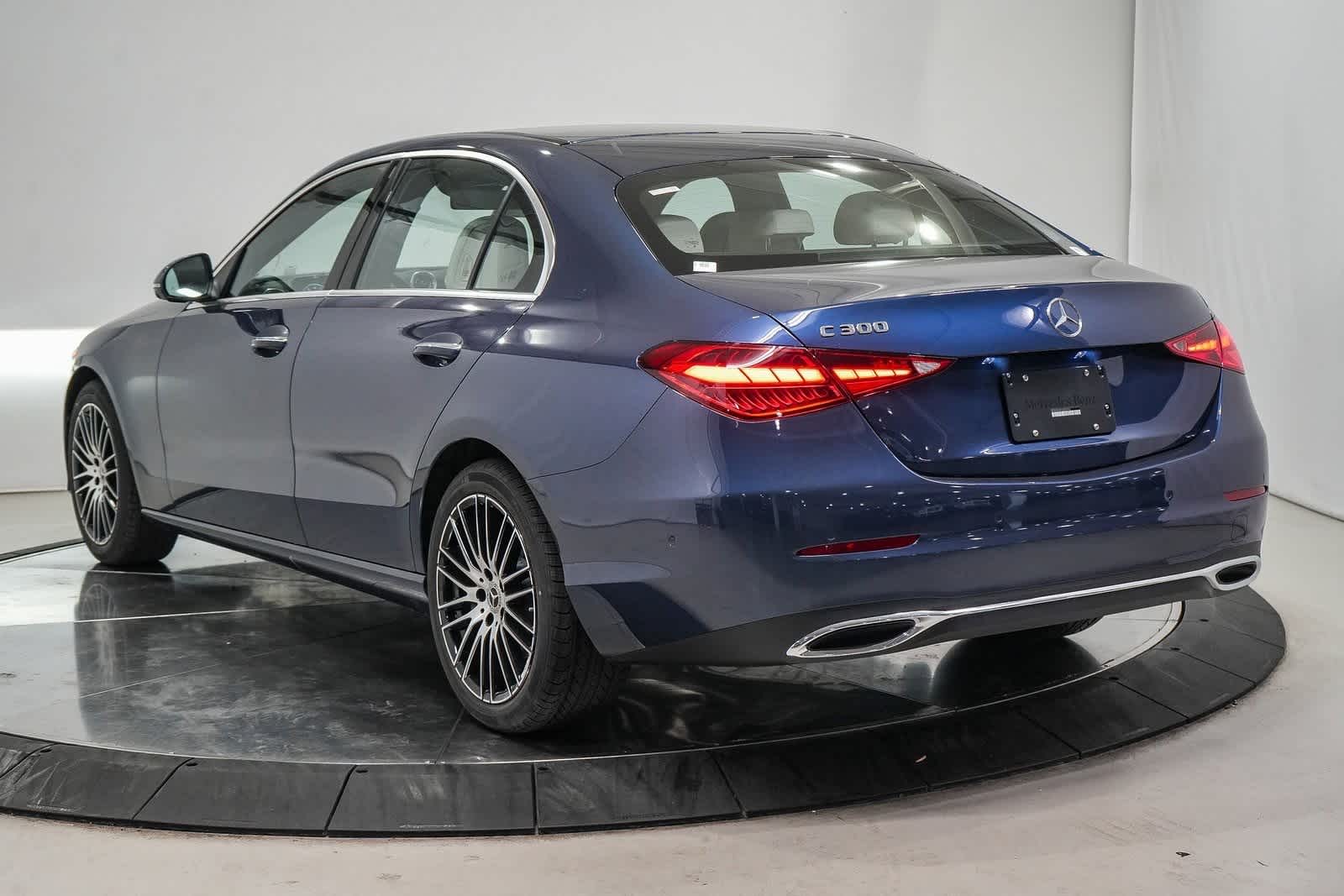 Thumbnail: 2025 Mercedes-Benz C-Class - 2