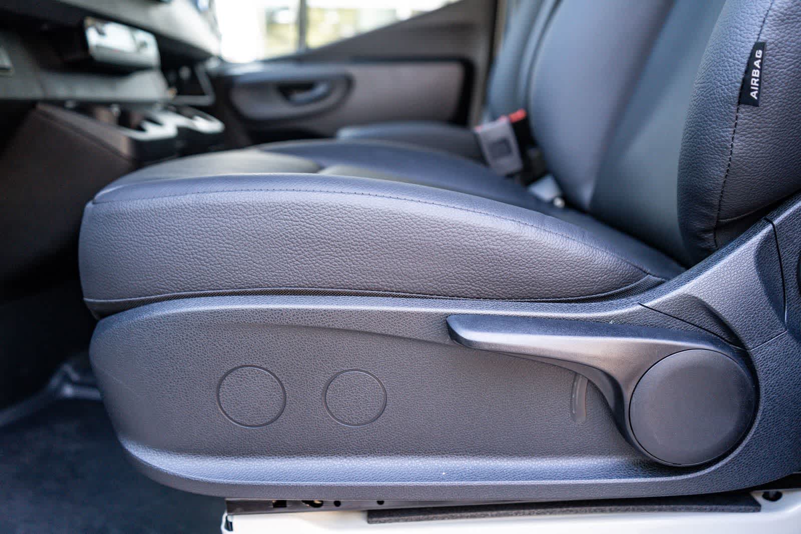 Thumbnail: 2026 Mercedes-Benz Sprinter - 21