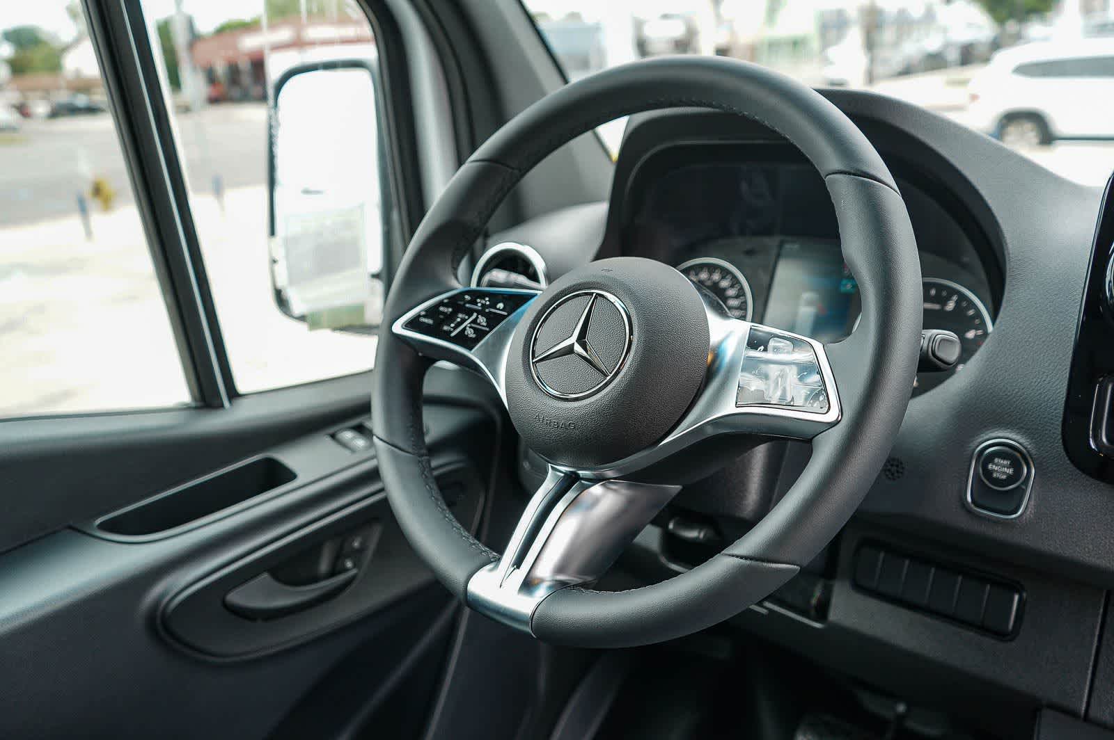 Thumbnail: 2026 Mercedes-Benz Sprinter - 19