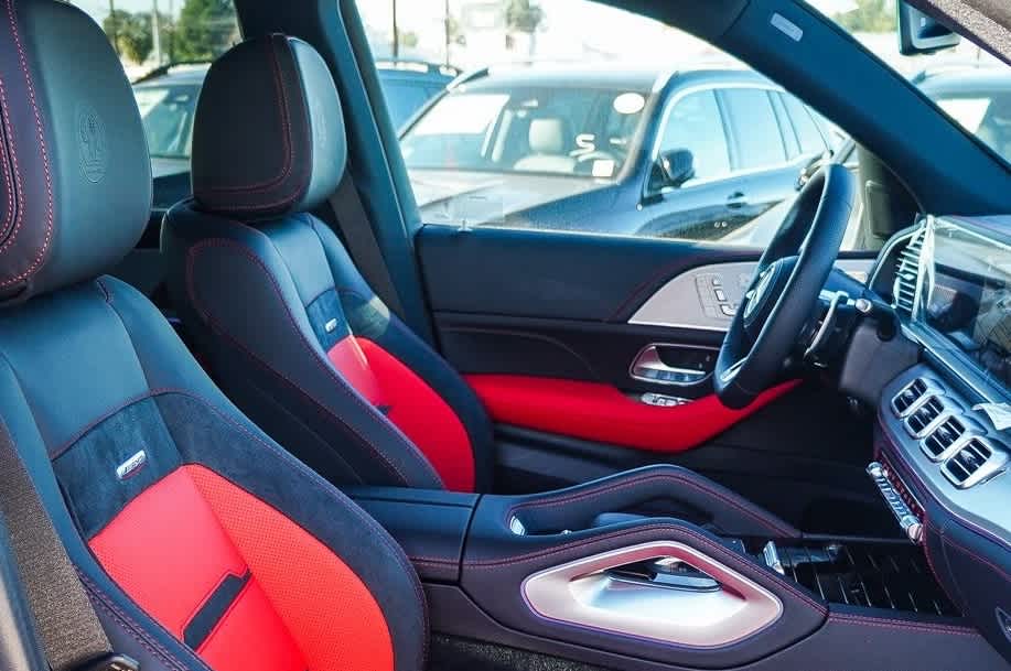 Thumbnail: 2025 Mercedes-Benz GLE - 17