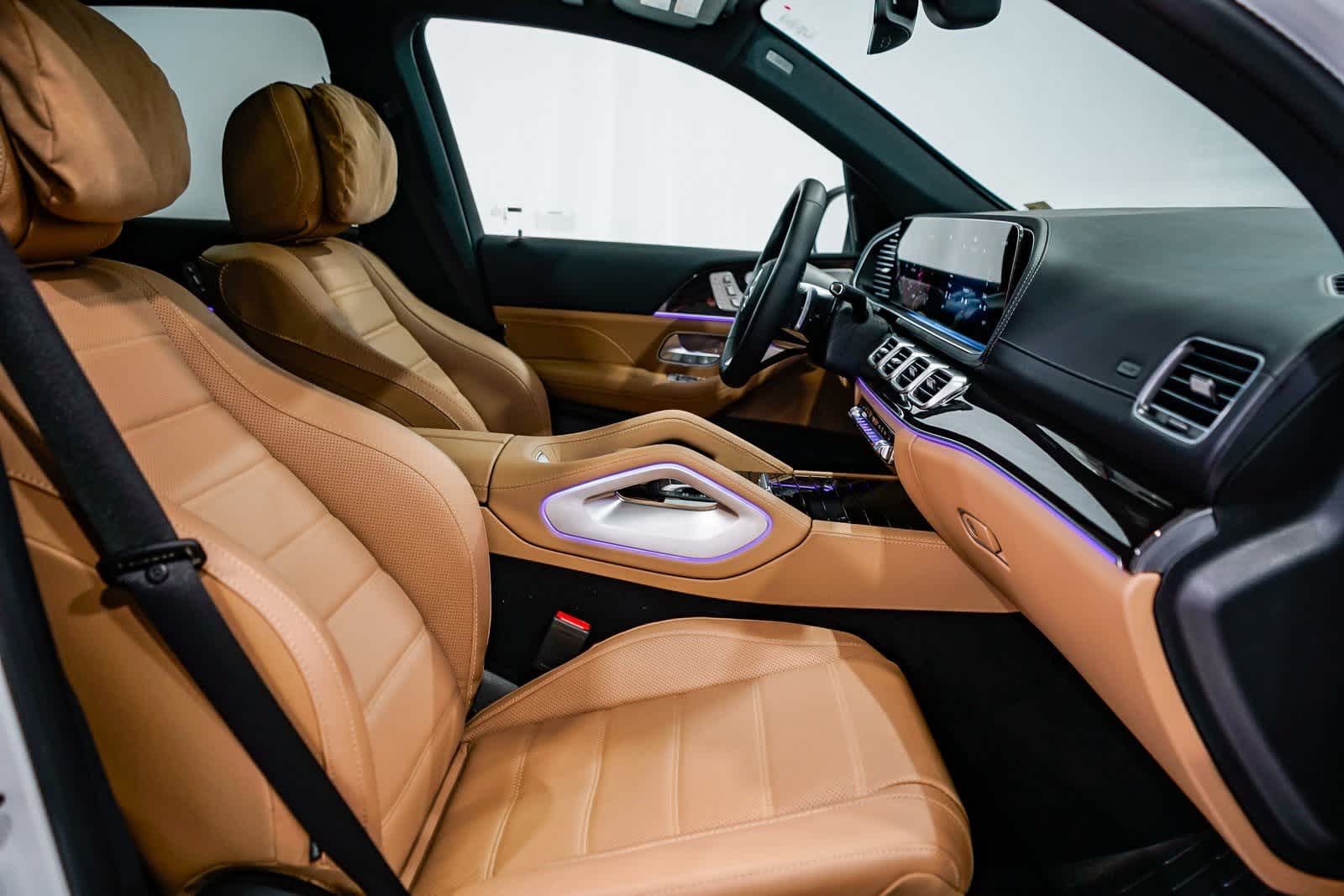 Thumbnail: 2025 Mercedes-Benz GLS - 16