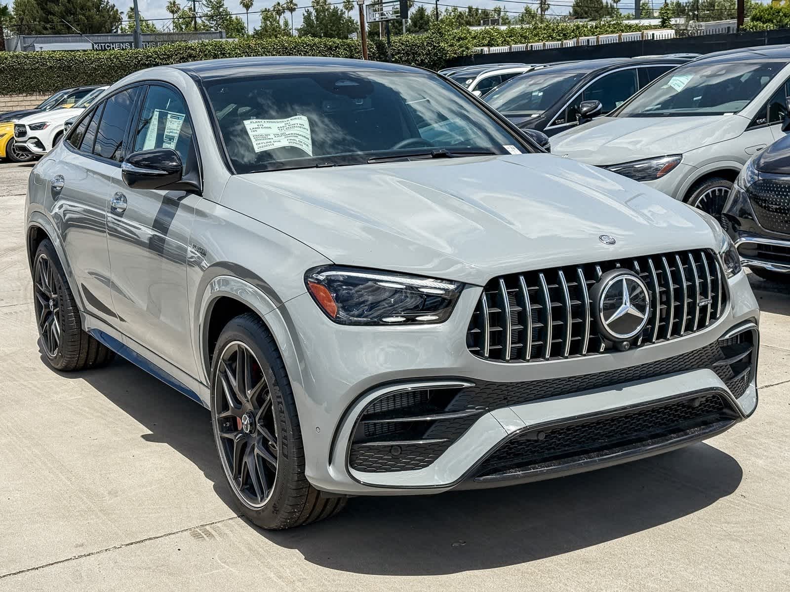 Thumbnail: 2025 Mercedes-Benz GLE - 3