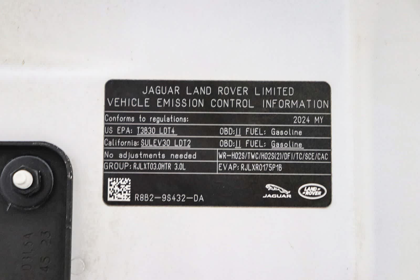 Thumbnail: 2024 Land Rover Defender - 28