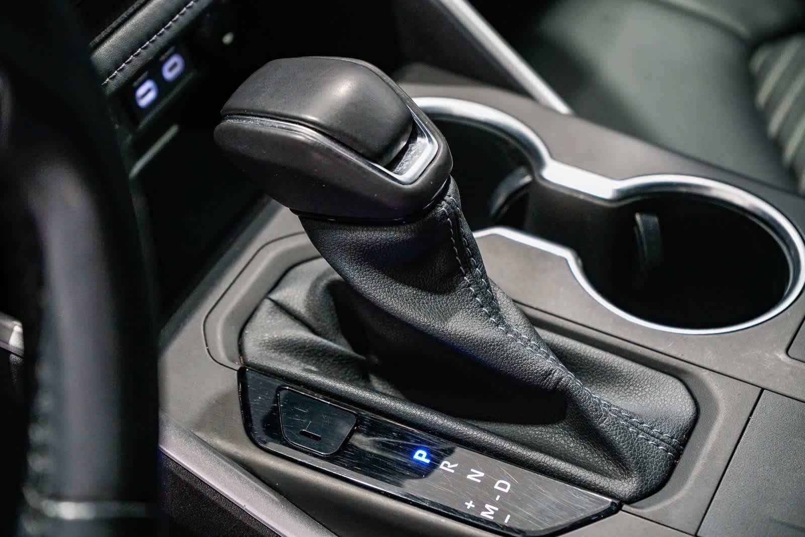 Thumbnail: 2023 Toyota Highlander - 23