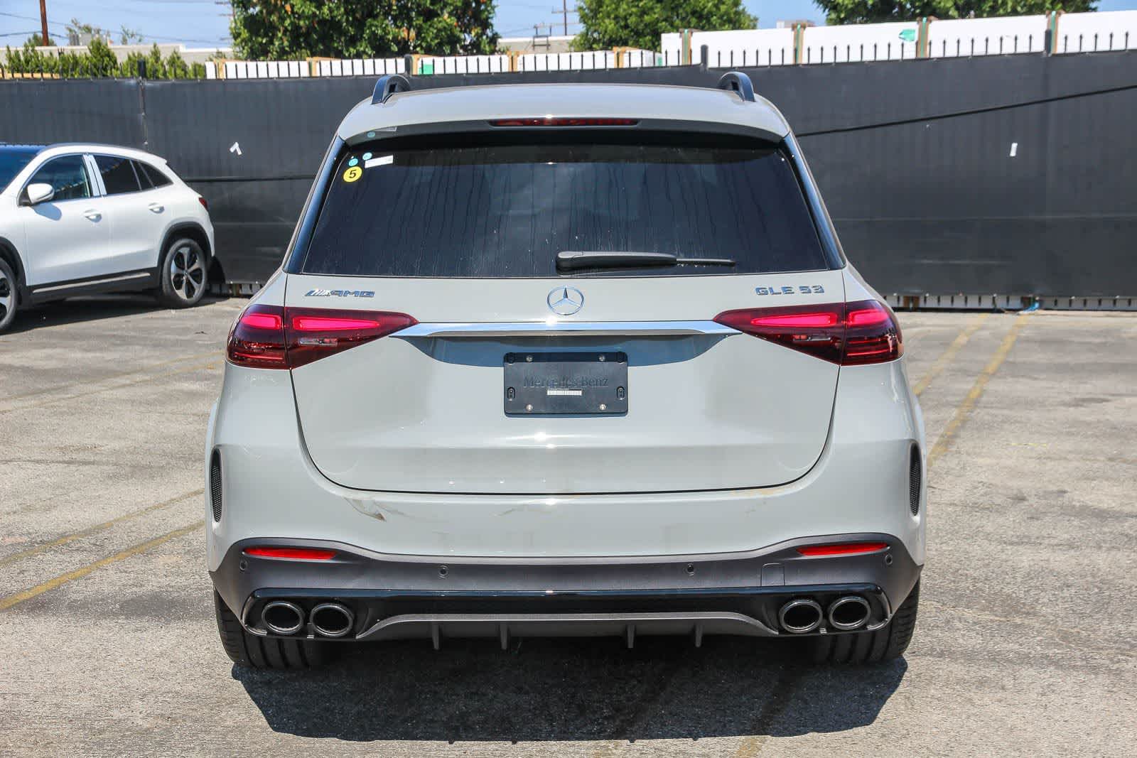 Thumbnail: 2026 Mercedes-Benz GLE - 5