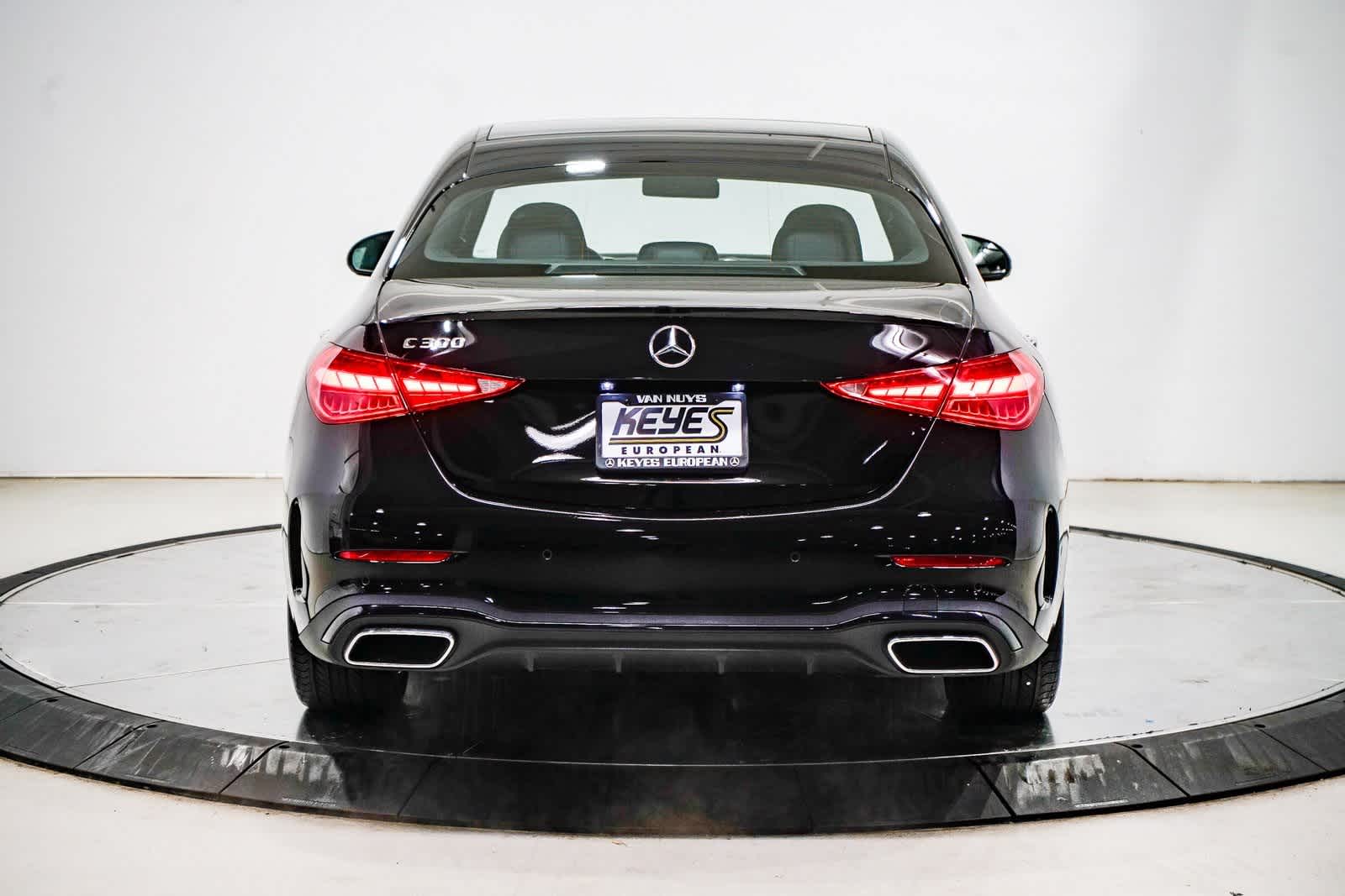 Thumbnail: 2025 Mercedes-Benz C-Class - 3