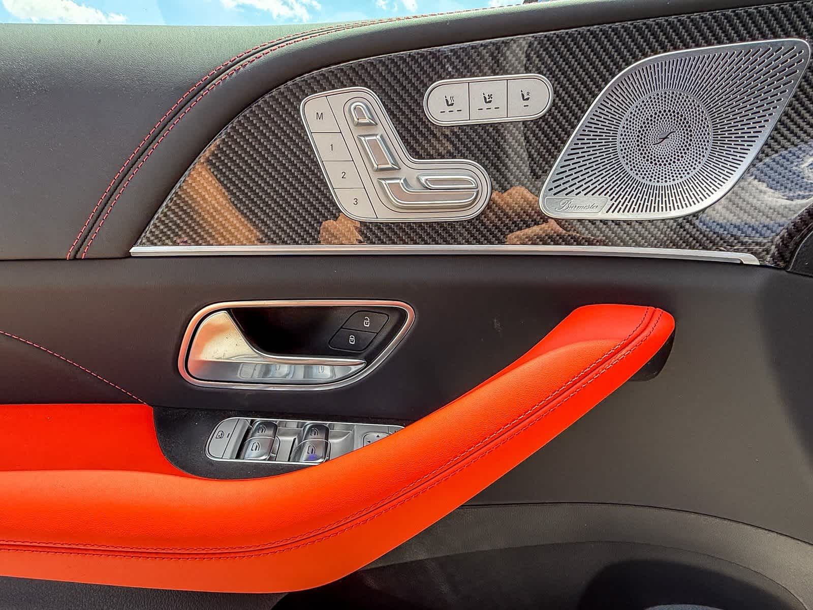 Thumbnail: 2025 Mercedes-Benz GLE - 23