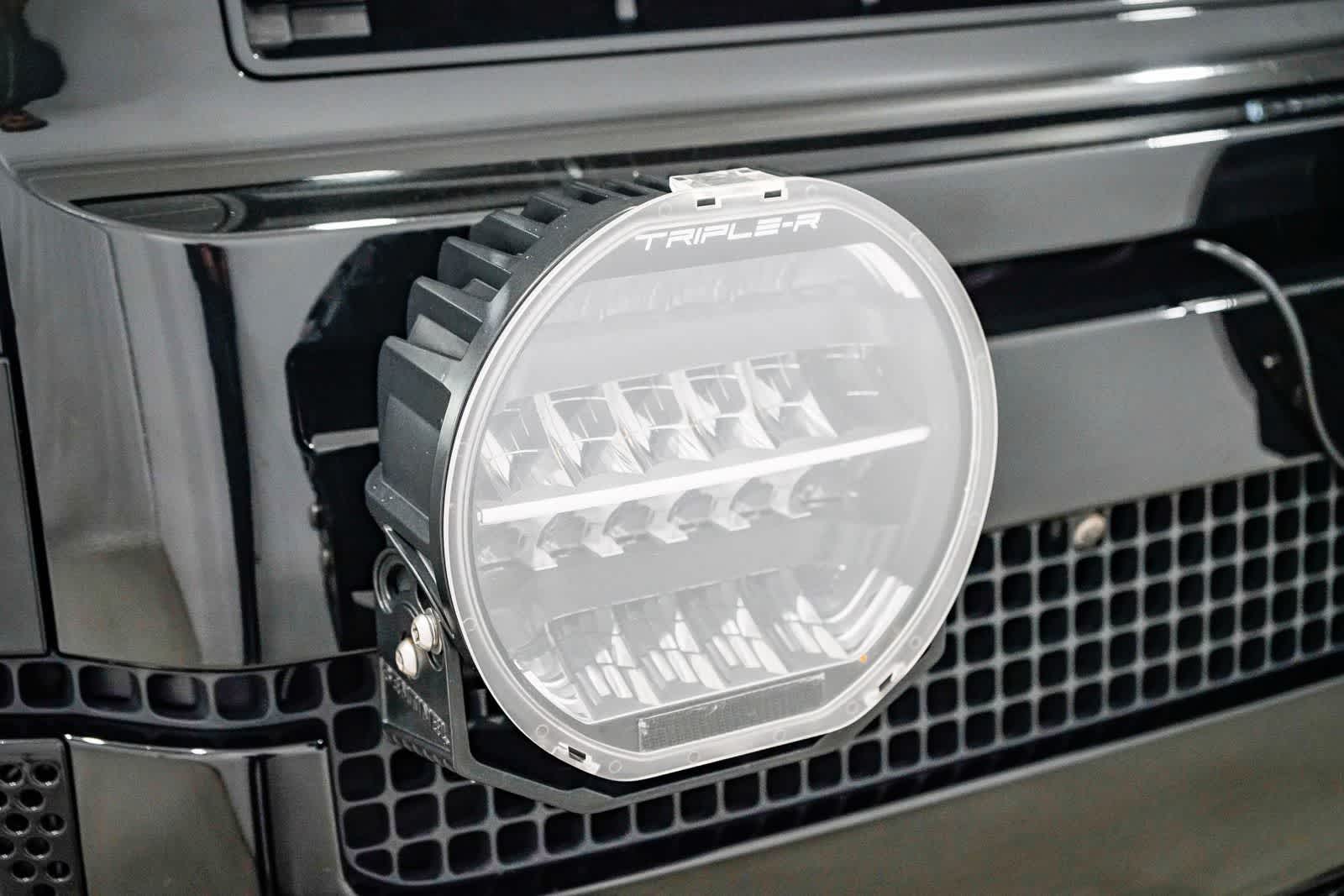 Thumbnail: 2022 Land Rover Defender - 31