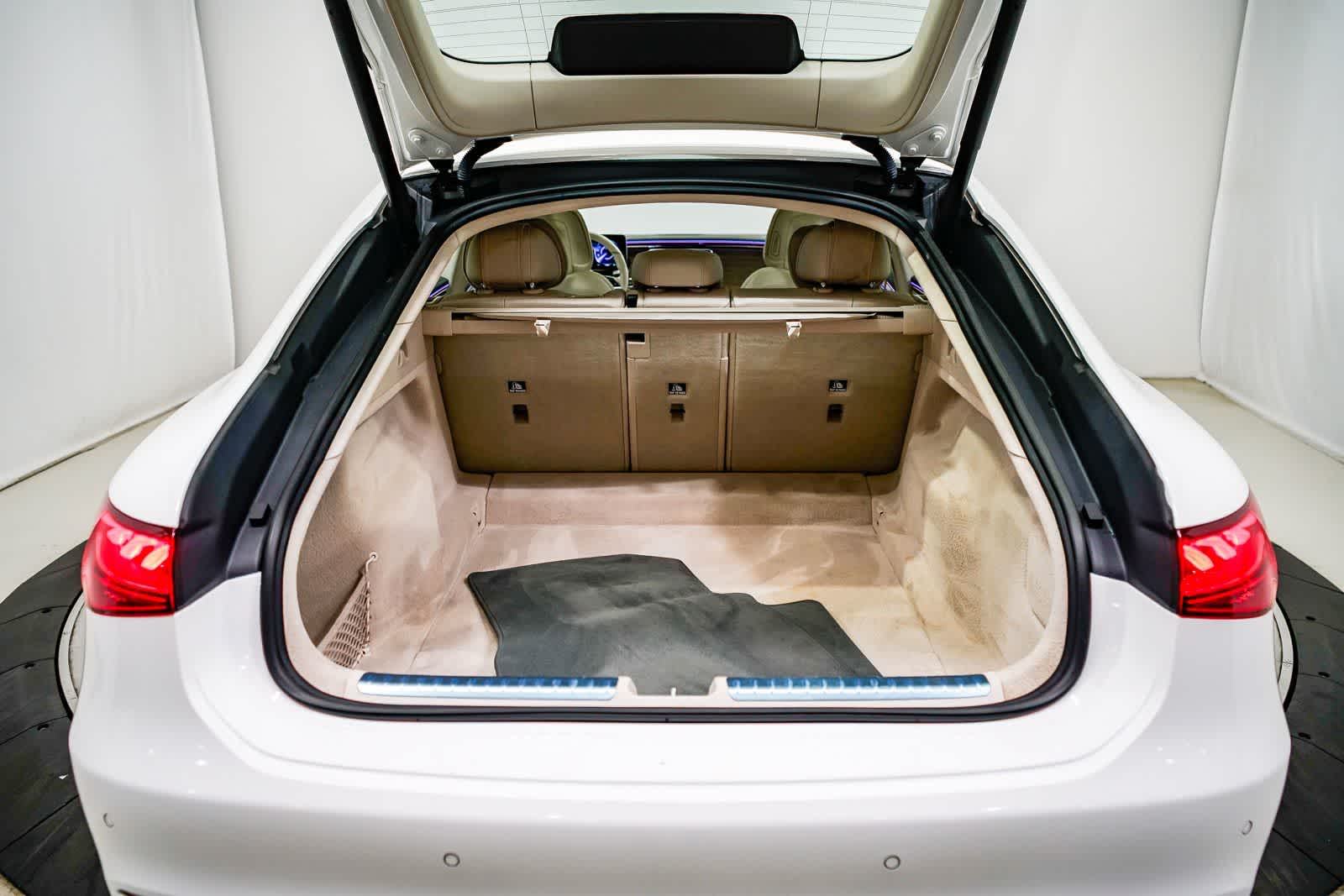 Thumbnail: 2023 Mercedes-Benz EQS - 27