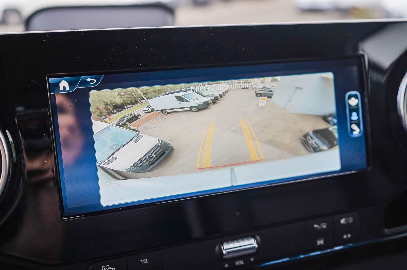 Thumbnail: 2026 Mercedes-Benz Sprinter - 26