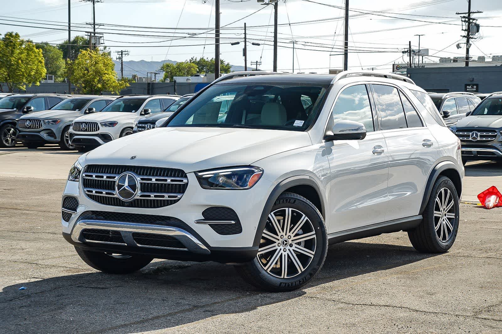 Thumbnail: 2026 Mercedes-Benz GLE - 1