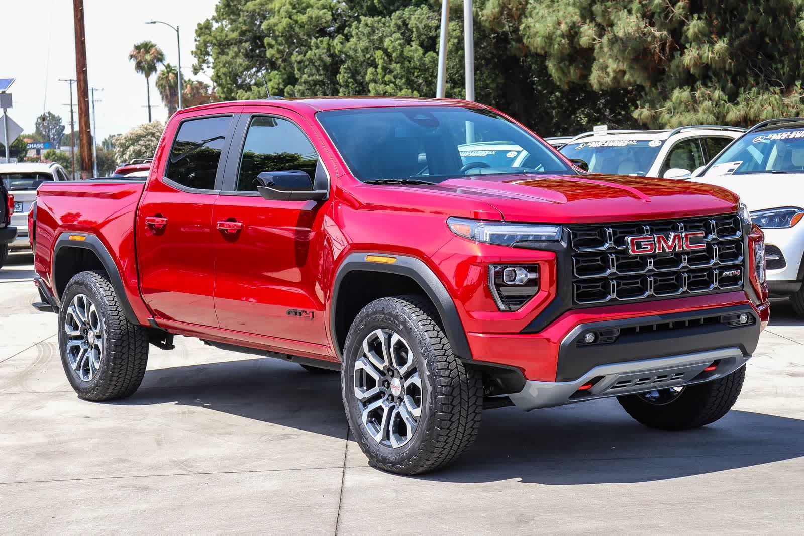 Thumbnail: 2024 GMC Canyon - 4