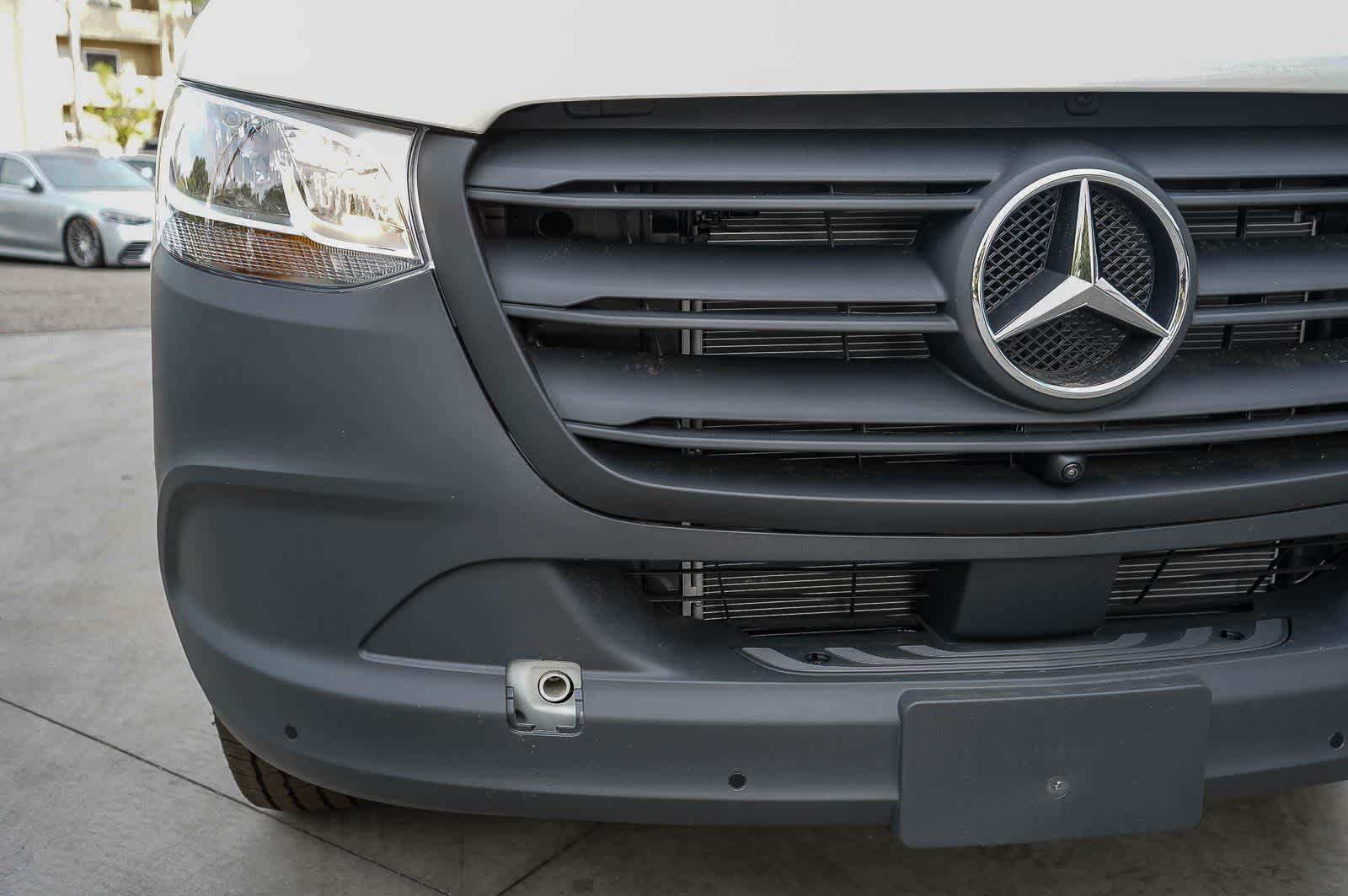 Thumbnail: 2026 Mercedes-Benz Sprinter - 11