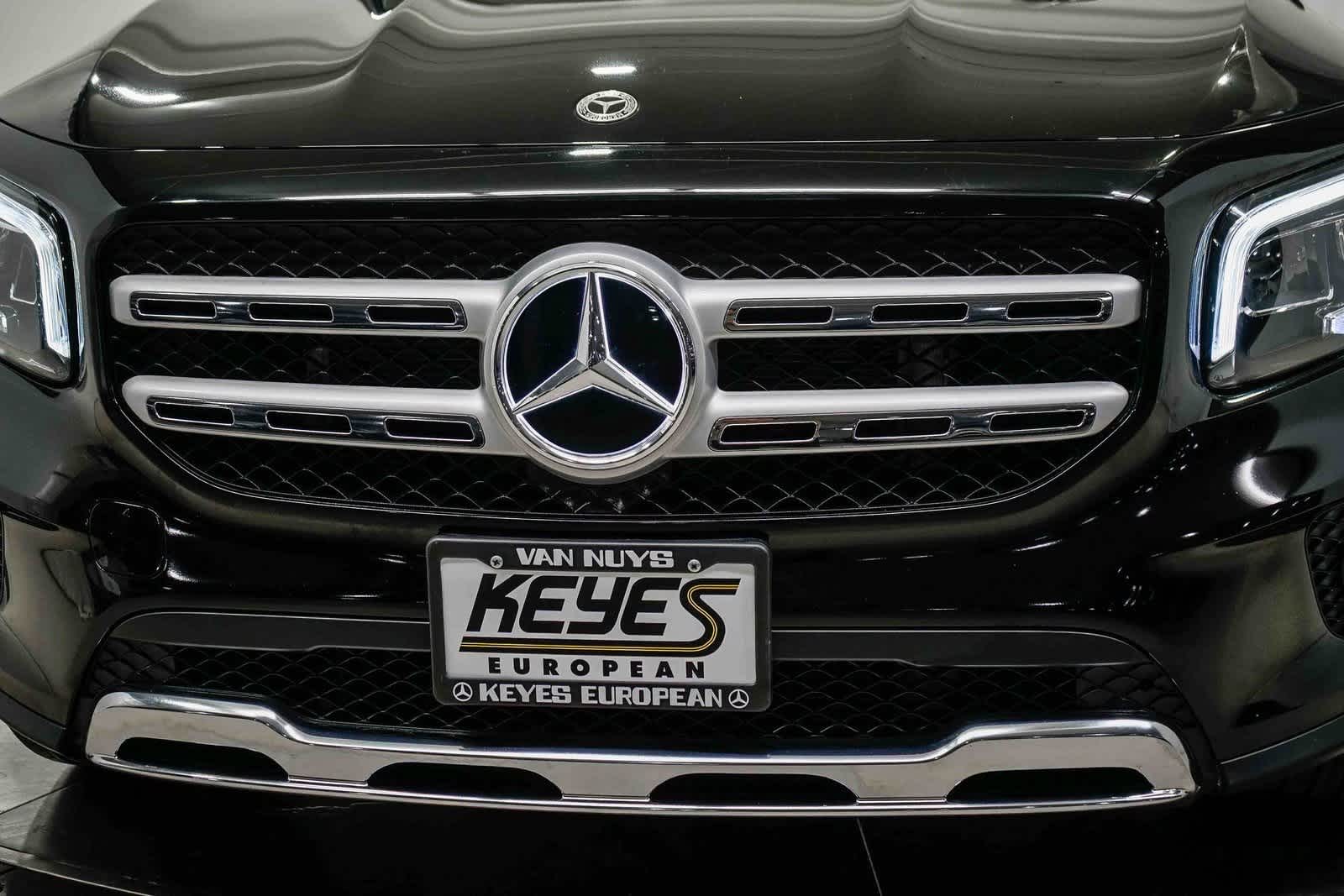 Thumbnail: 2022 Mercedes-Benz GLB - 8