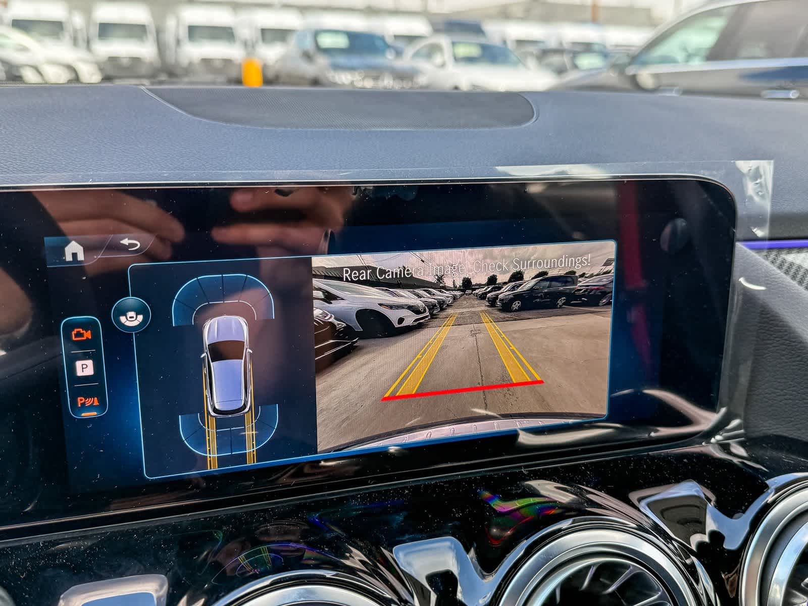 Thumbnail: 2025 Mercedes-Benz GLA - 26