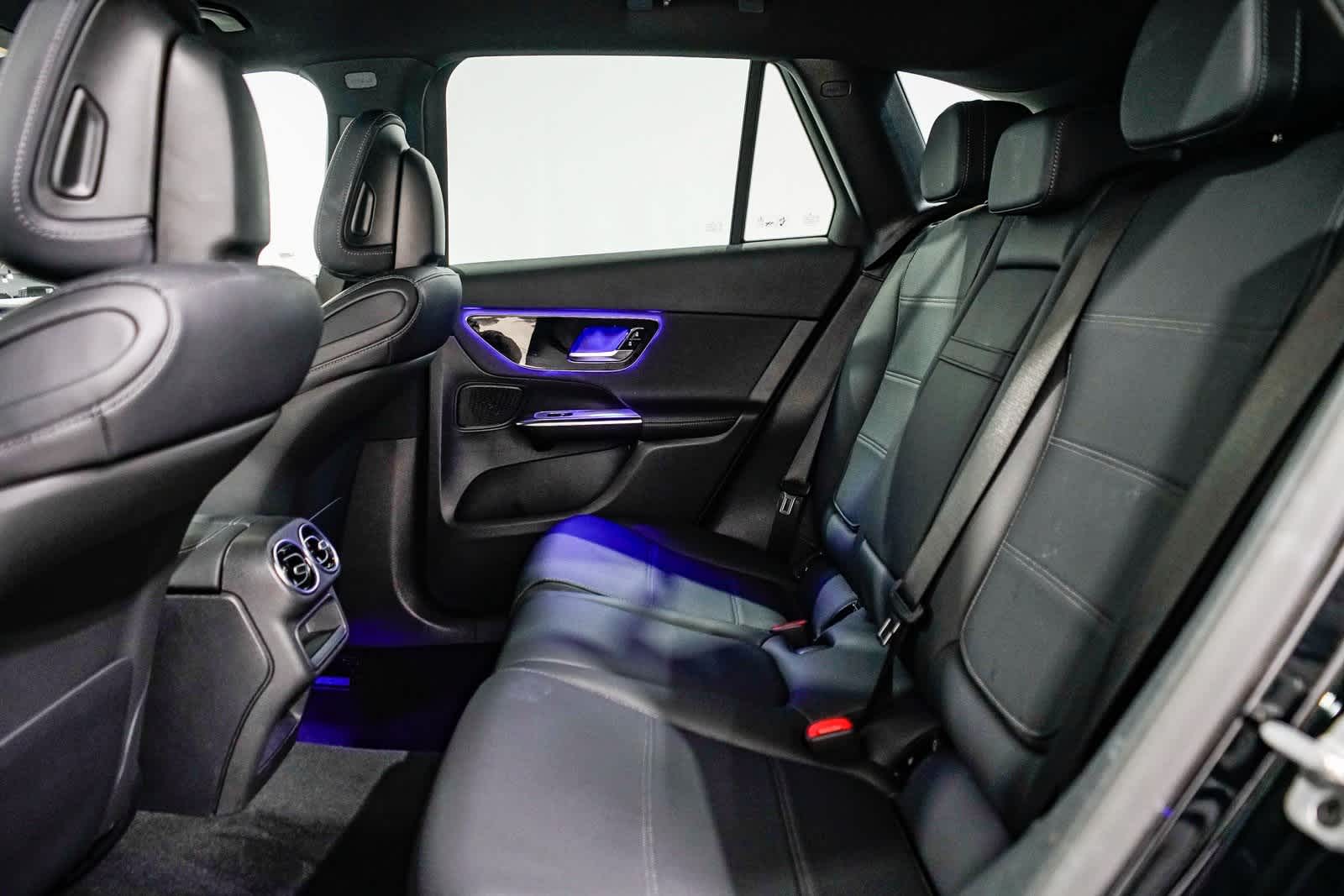 Thumbnail: 2025 Mercedes-Benz GLC - 17