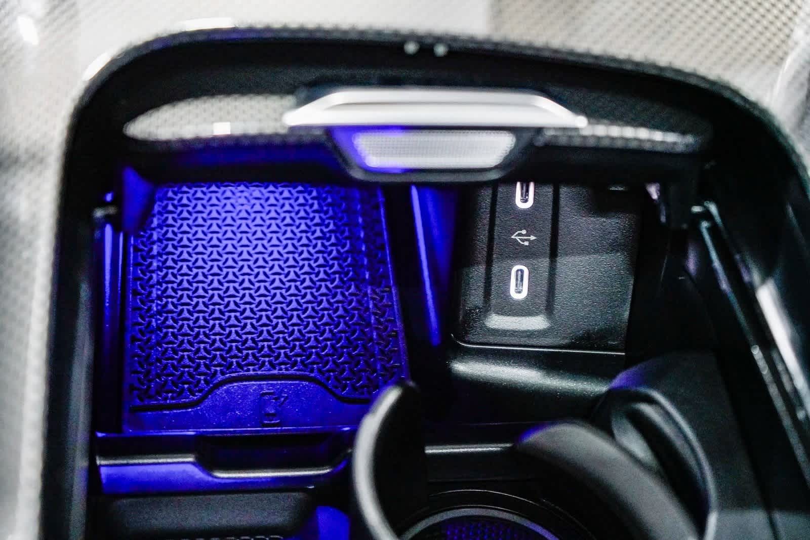 Thumbnail: 2026 Mercedes-Benz GLC - 24