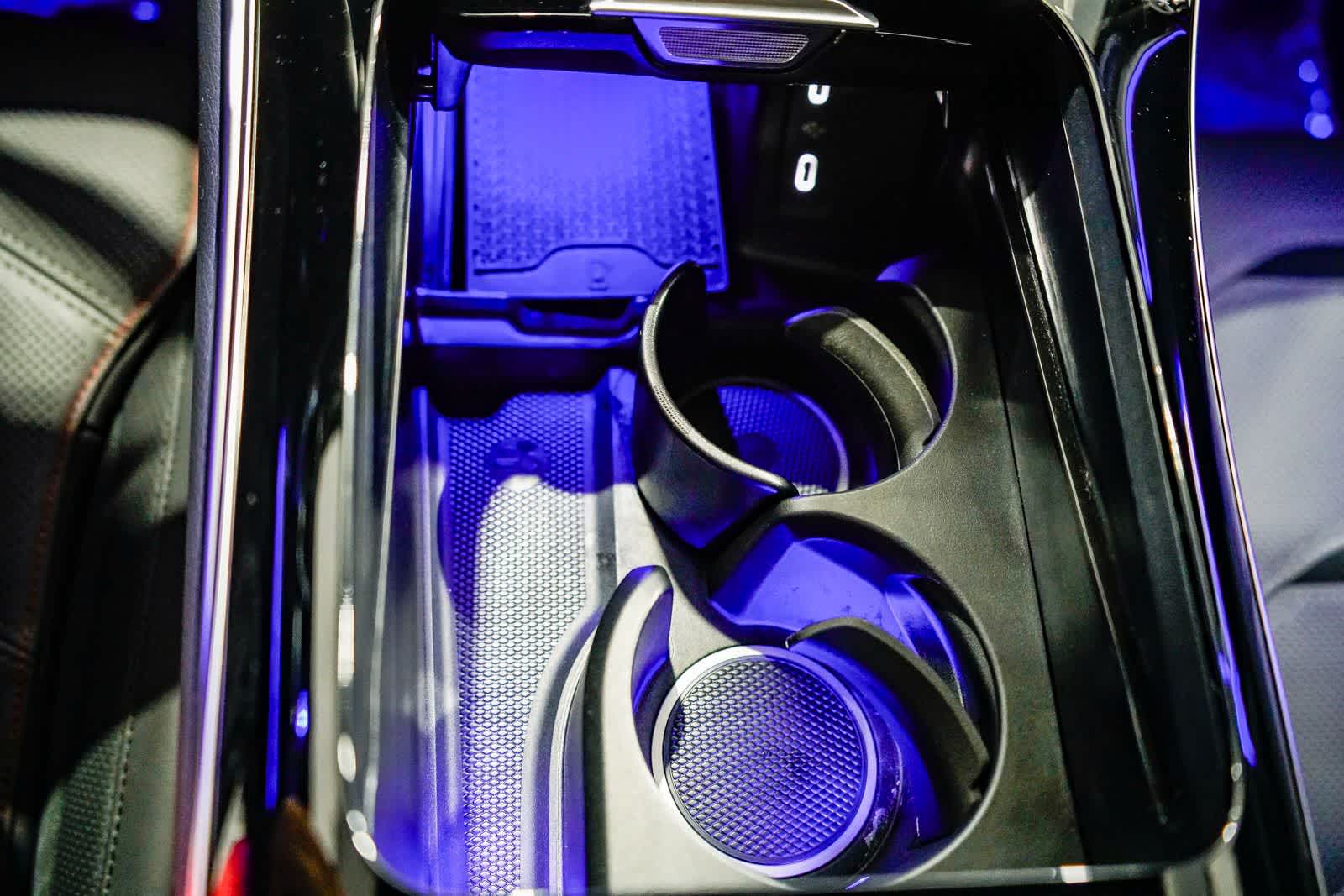 Thumbnail: 2025 Mercedes-Benz GL-Class - 22