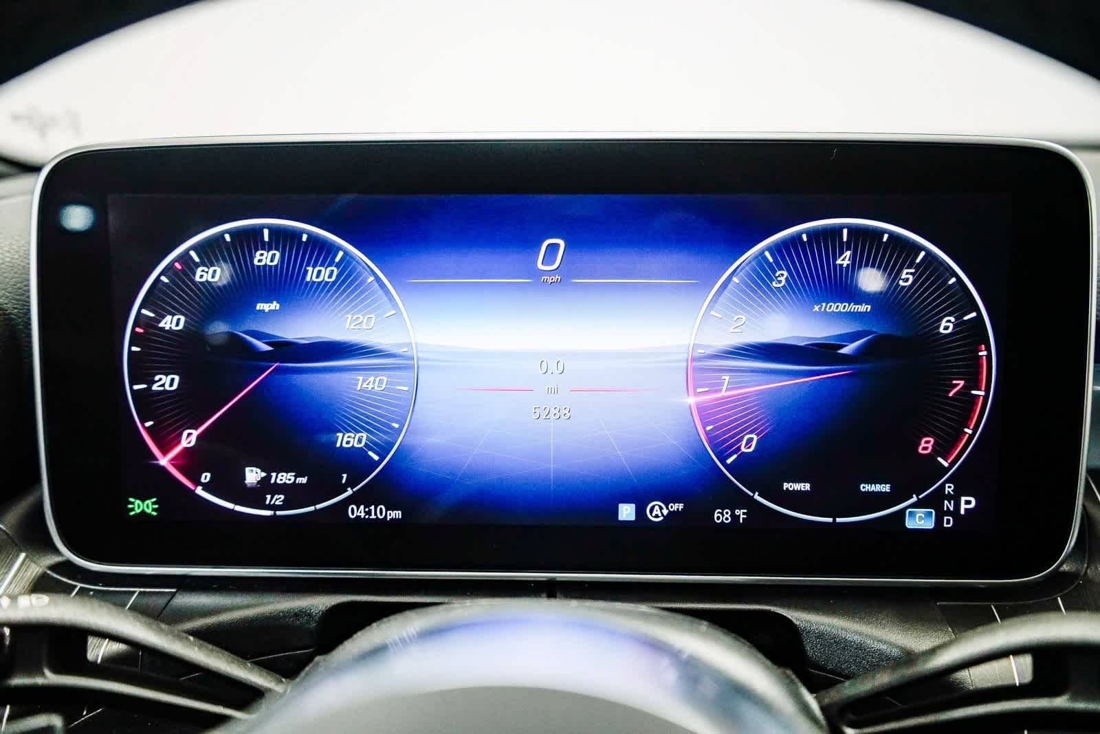 Thumbnail: 2025 Mercedes-Benz C-Class - 25