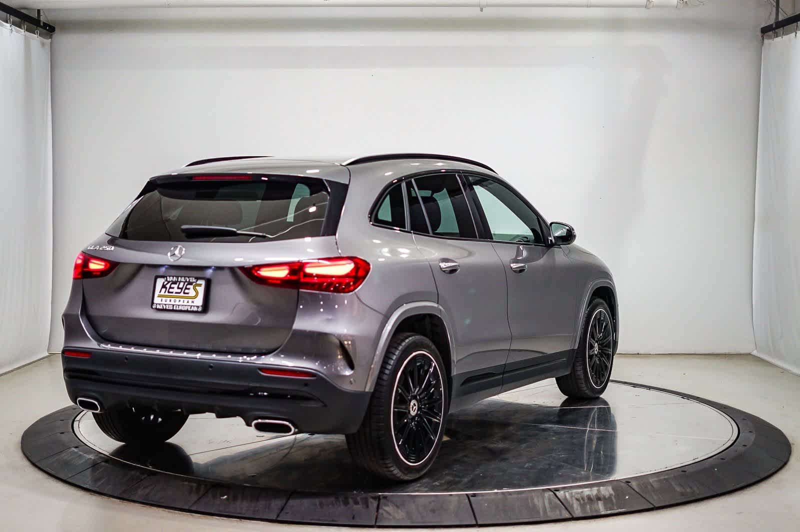 Thumbnail: 2025 Mercedes-Benz GLA - 4