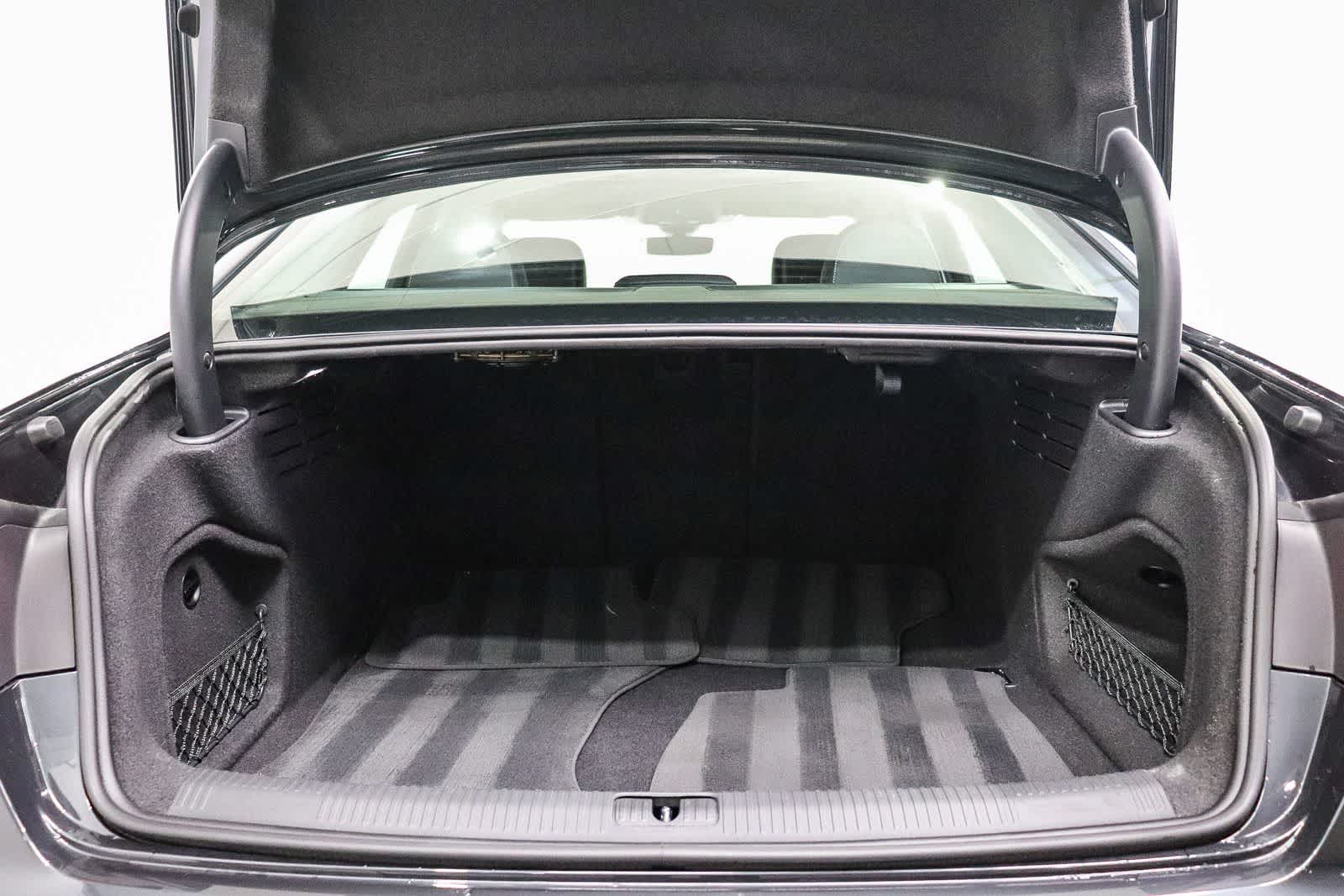 Thumbnail: 2023 Audi A4 - 27
