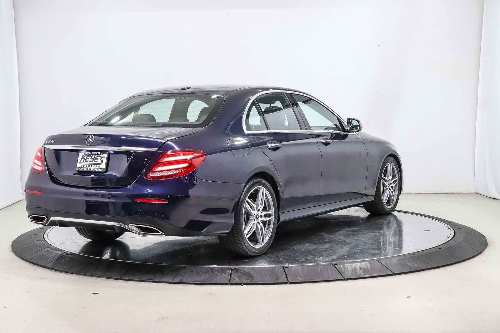 Thumbnail: 2020 Mercedes-Benz E-Class - 4