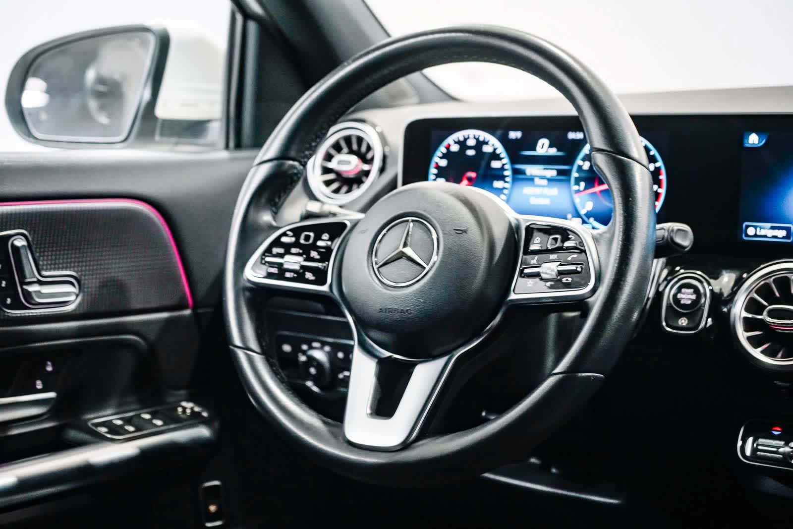 Thumbnail: 2021 Mercedes-Benz GLA - 14