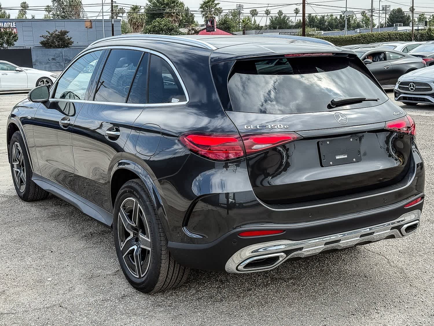 Thumbnail: 2025 Mercedes-Benz GLC - 6