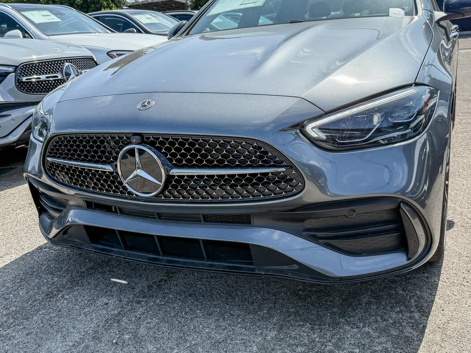 Thumbnail: 2025 Mercedes-Benz C-Class - 9