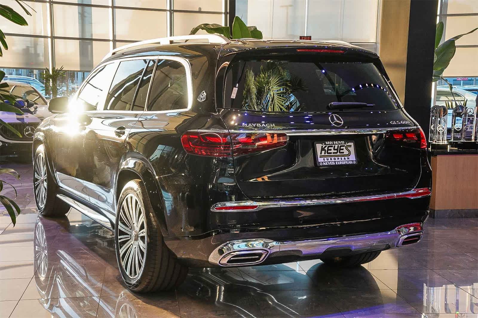 Thumbnail: 2026 Mercedes-Benz GLS - 6