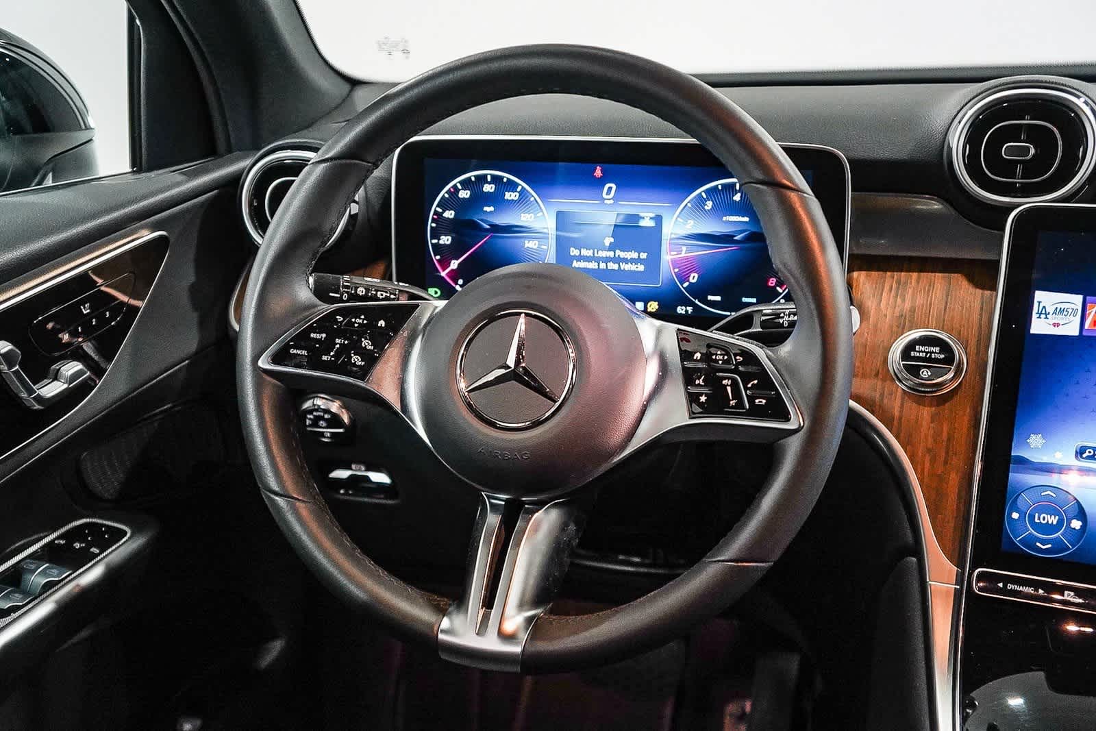 Thumbnail: 2025 Mercedes-Benz GLC - 15