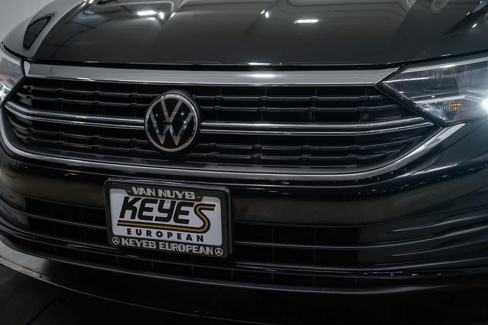 Thumbnail: 2022 Volkswagen Jetta - 8