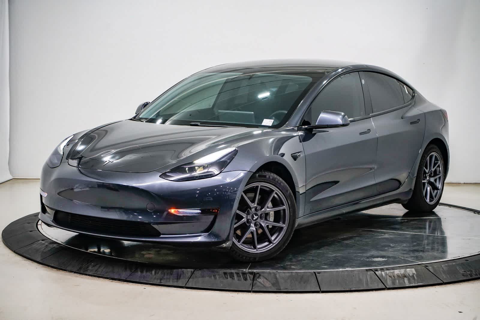 2021 Tesla Model 3 Long Range -
                  Van Nuys, CA