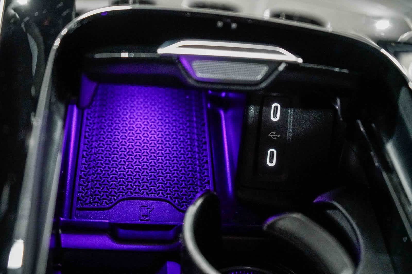 Thumbnail: 2025 Mercedes-Benz GLC - 22