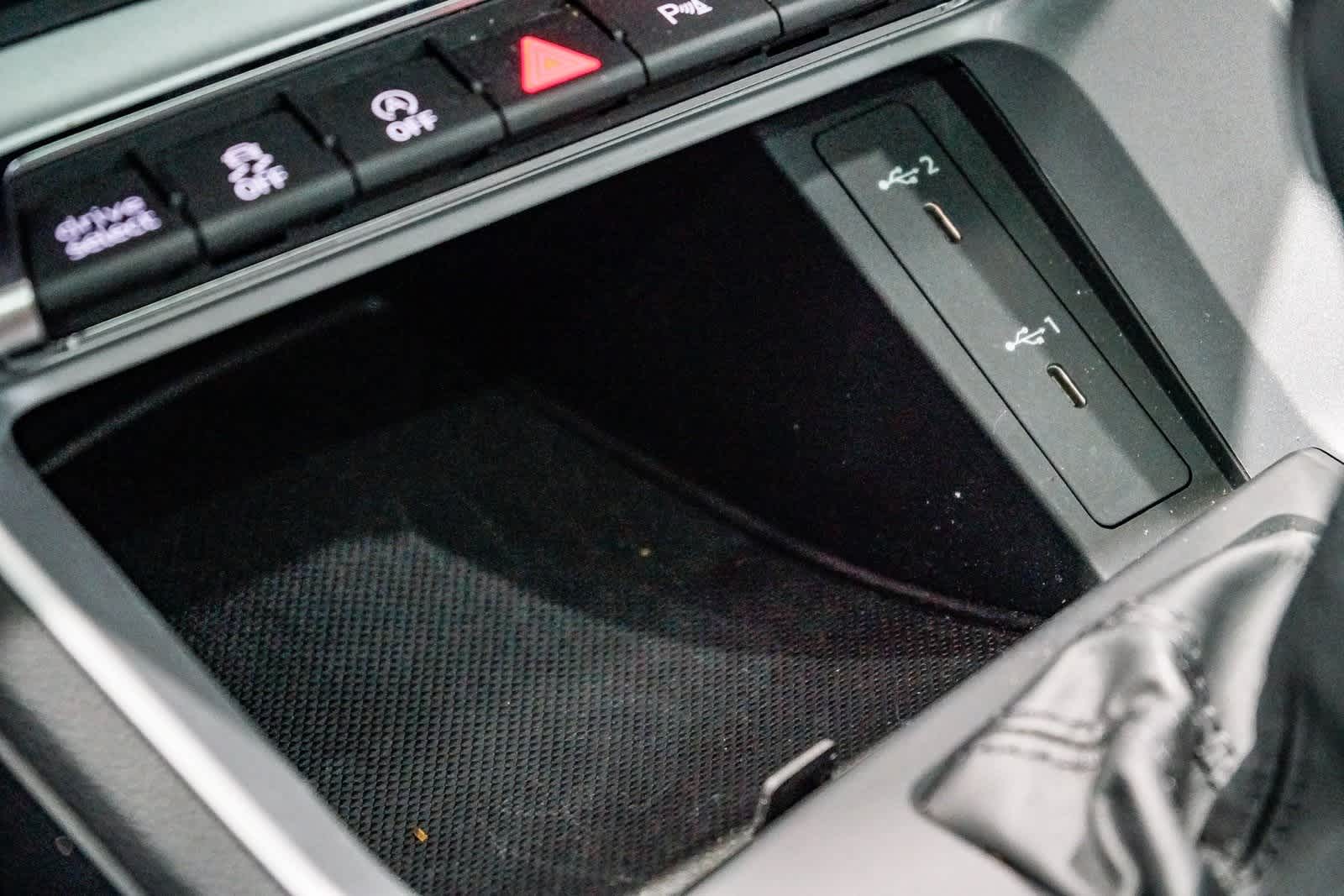 2022 Audi Q3 Premium 22