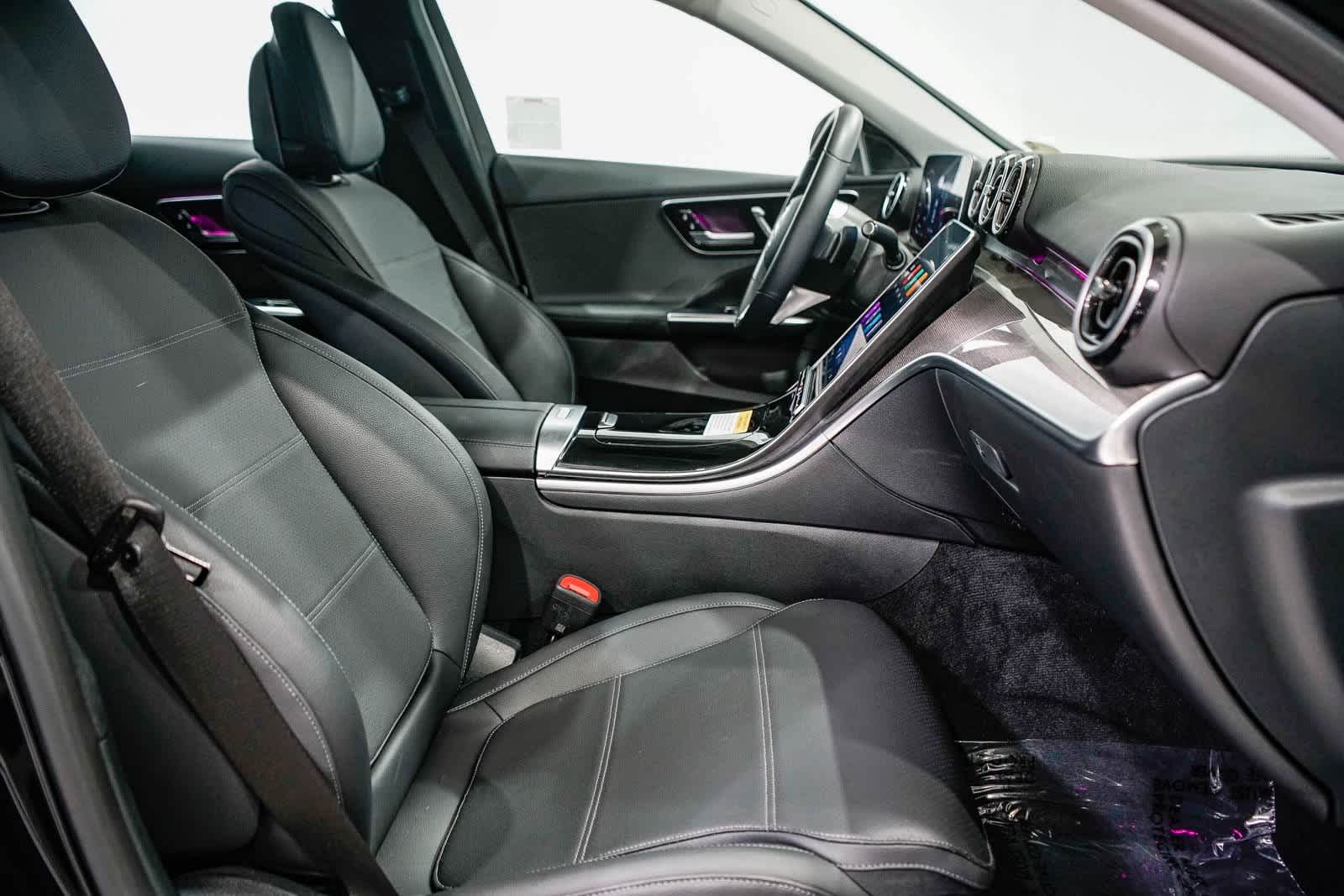 Thumbnail: 2025 Mercedes-Benz C-Class - 16