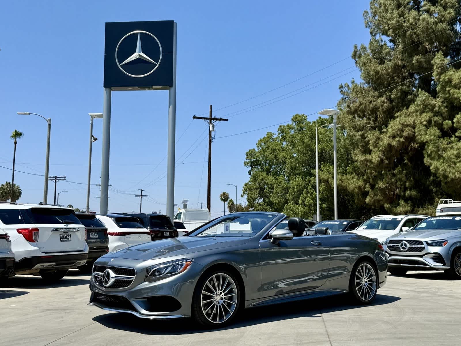 Thumbnail: 2017 Mercedes-Benz S-Class - 2