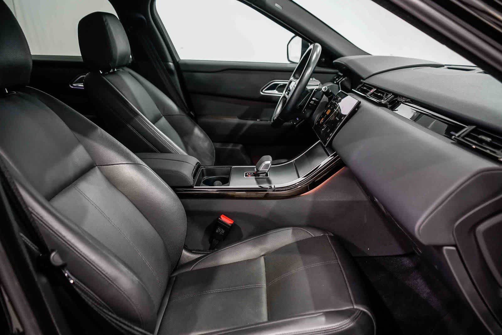 Thumbnail: 2024 Land Rover Range Rover Velar - 16