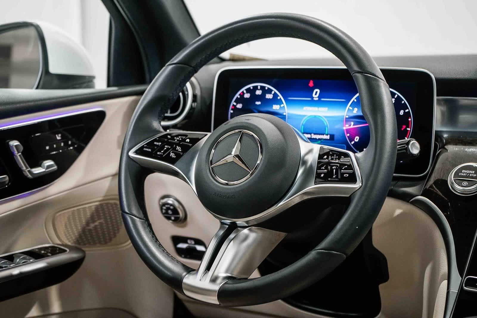 Thumbnail: 2025 Mercedes-Benz GLC - 15