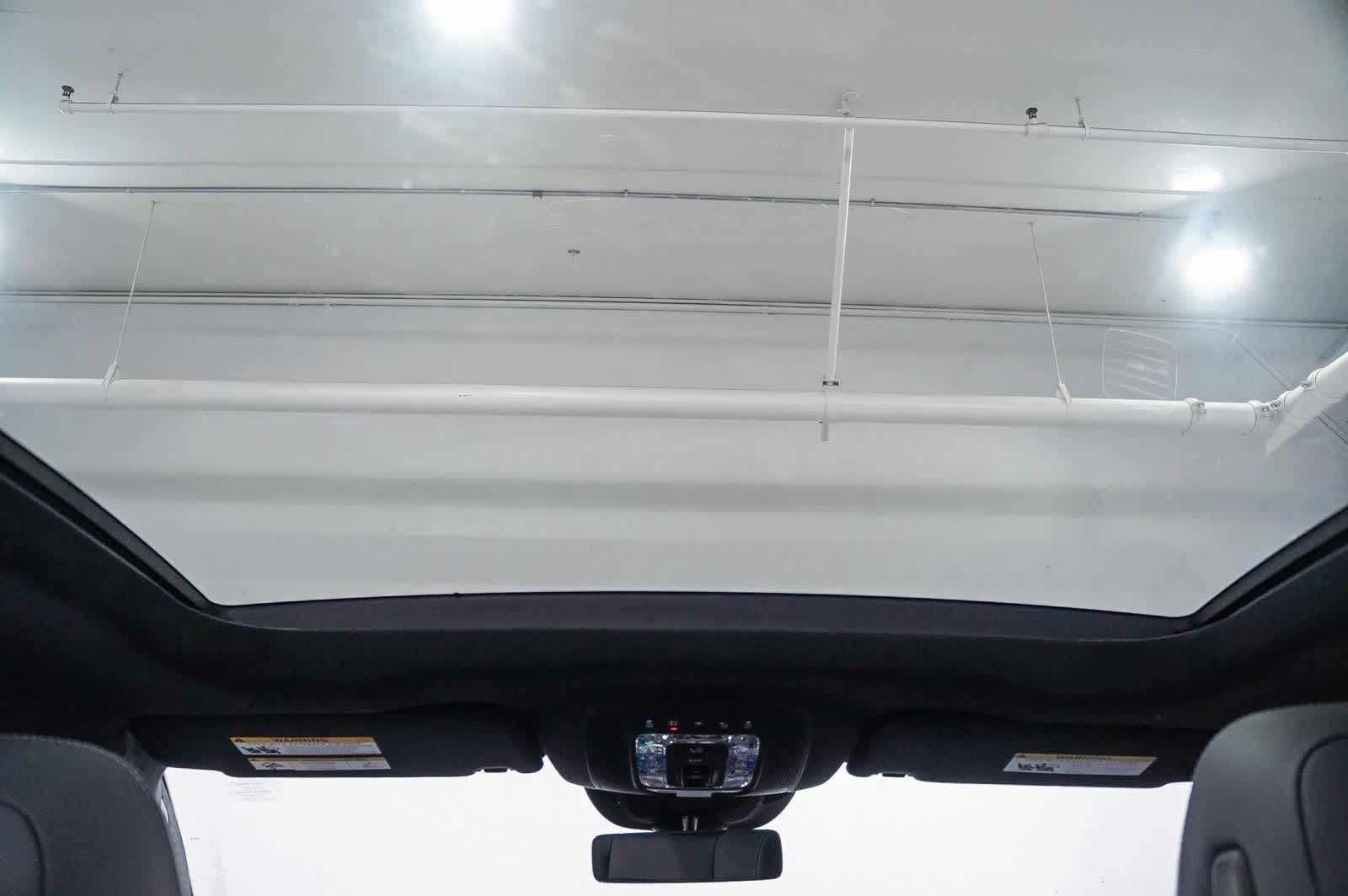 Thumbnail: 2025 Mercedes-Benz GLE - 19