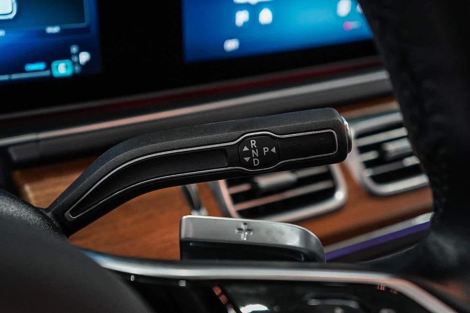 Thumbnail: 2025 Mercedes-Benz GLE - 22