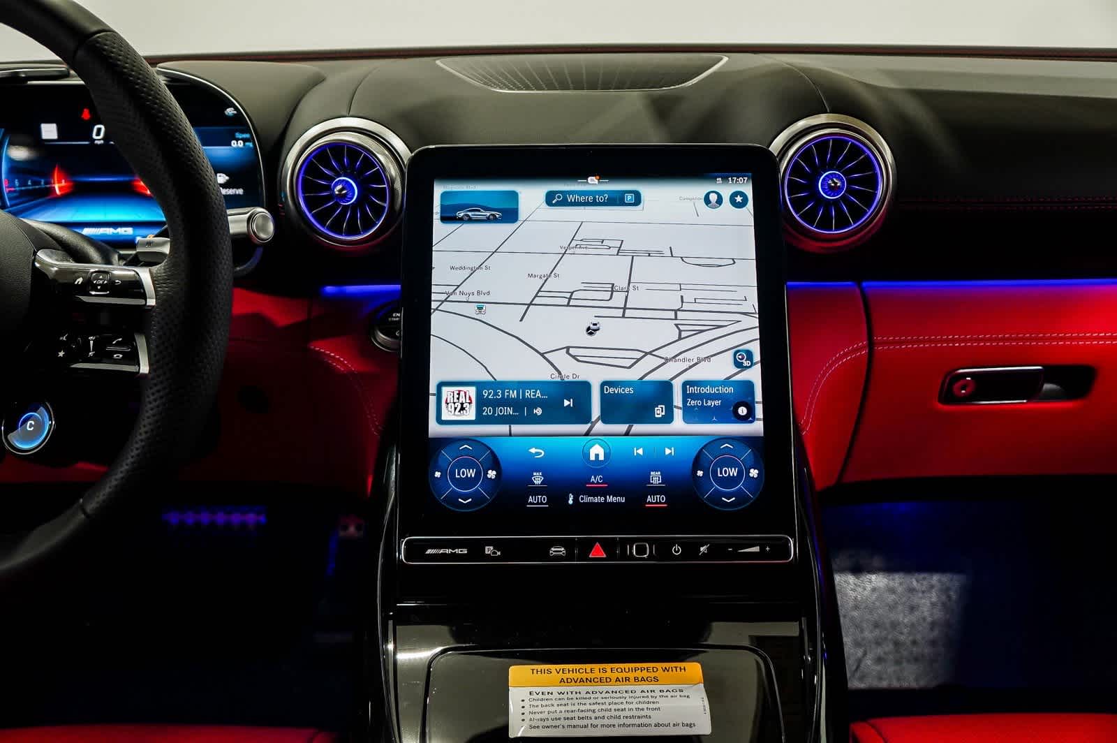 Thumbnail: 2025 Mercedes-Benz AMG GT - 12