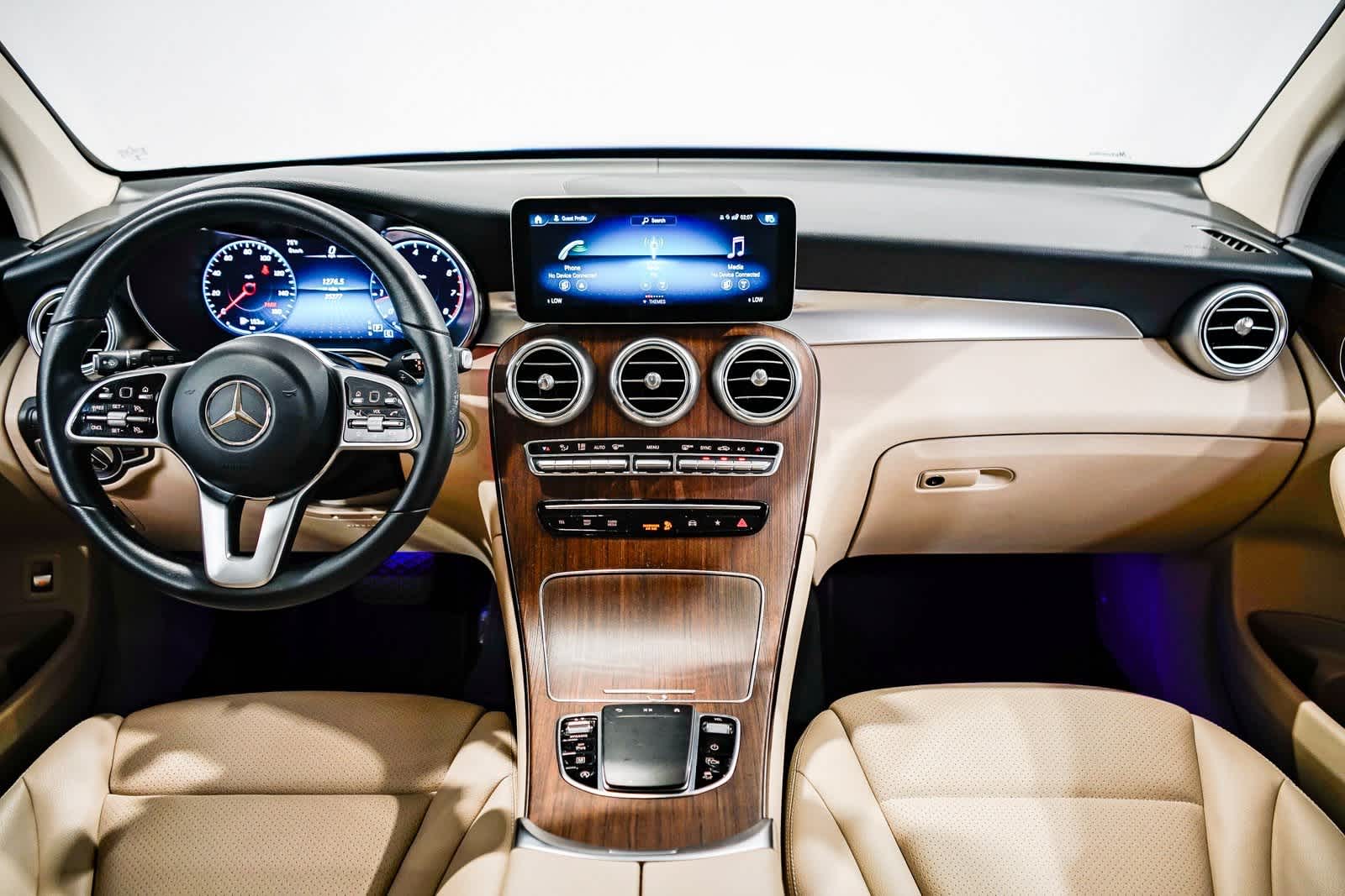 Thumbnail: 2022 Mercedes-Benz GLC - 11